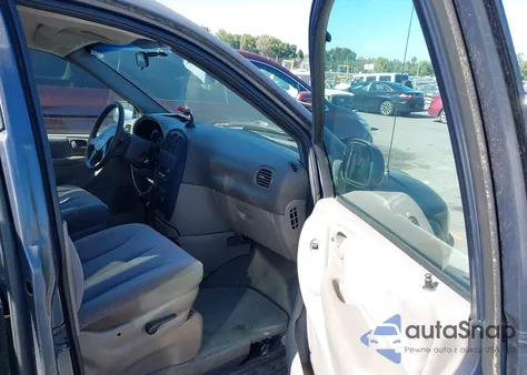 2001 Dodge Grand Caravan Sport z USA, uszkodzony, nr VIN 2B8GP443X1R373085